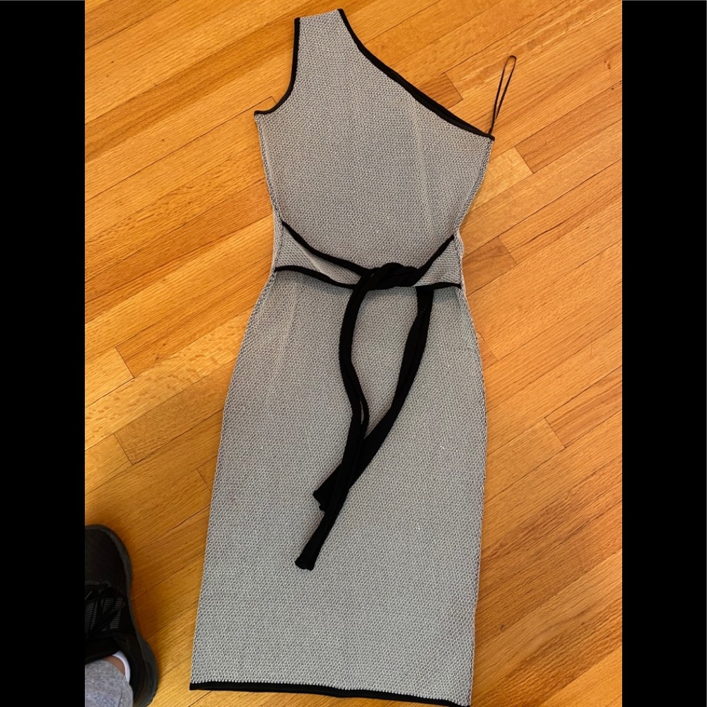 Stretchy one shoulder dress size M